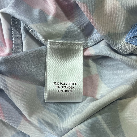 Roundtree & Yorke Performance Men’s Polo. Pink & Blue Sailboats. Size XL. - Picture 8 of 9